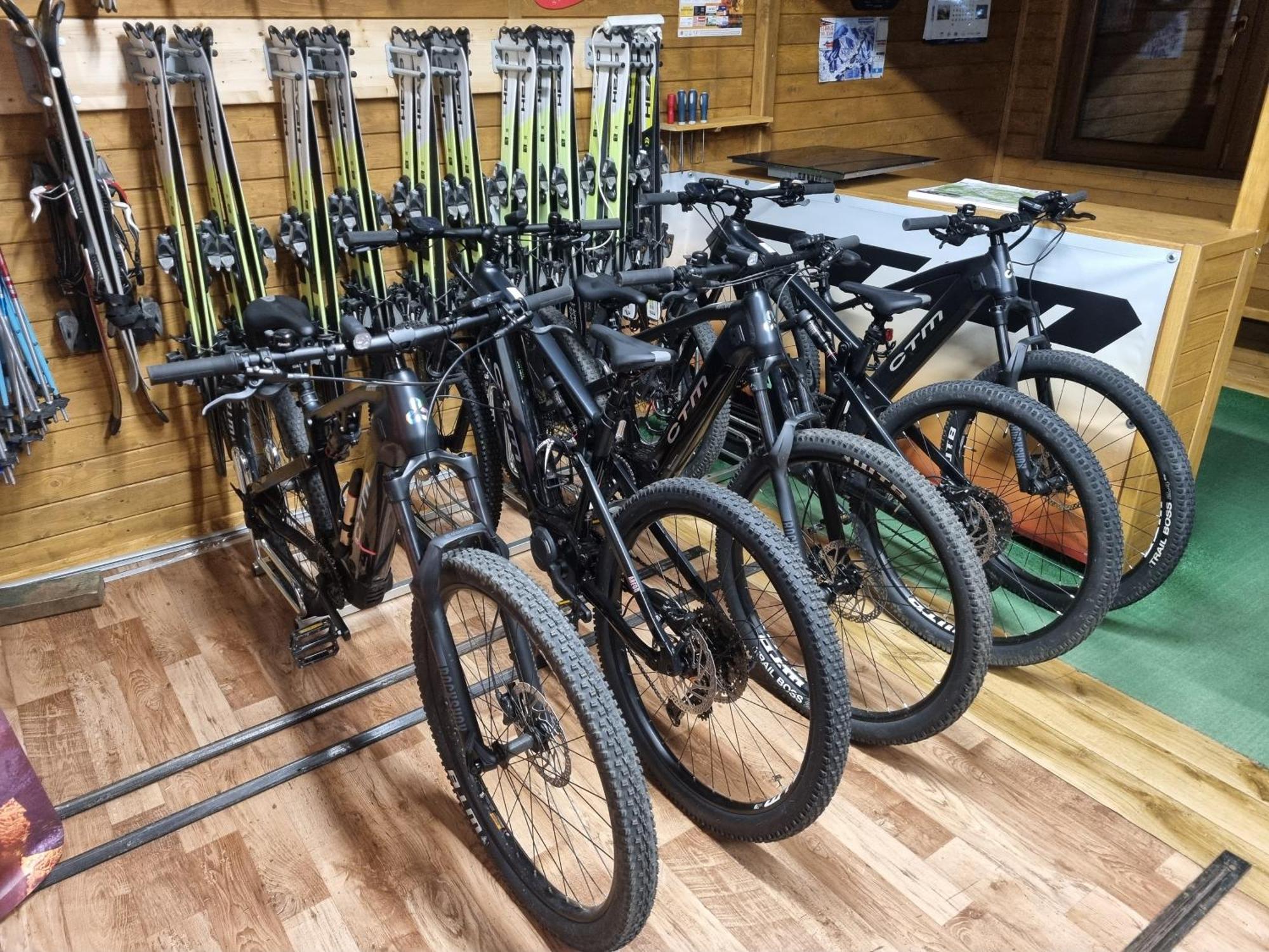 Apartament Elbrus Czyrna Szczyrk Wypozyczalnia Rowerow E-Bike Czyrna Szkola Narciarska & Wypozyczalnia Ski Serwis 외부 사진